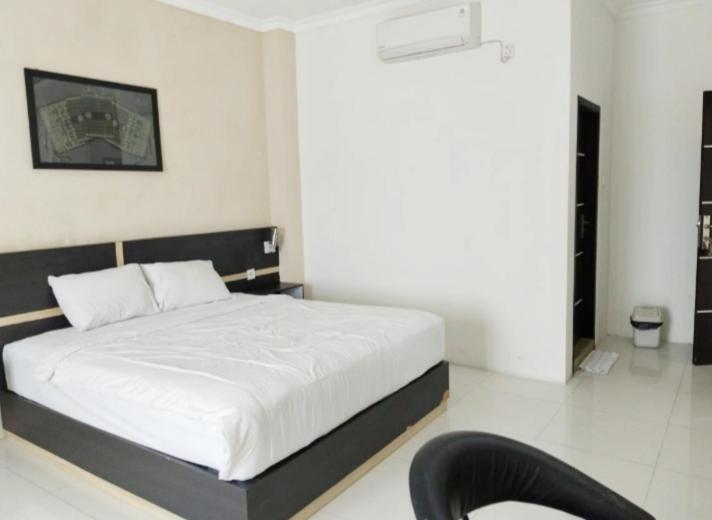 Khariz Hotel Bukittinggi Esterno foto